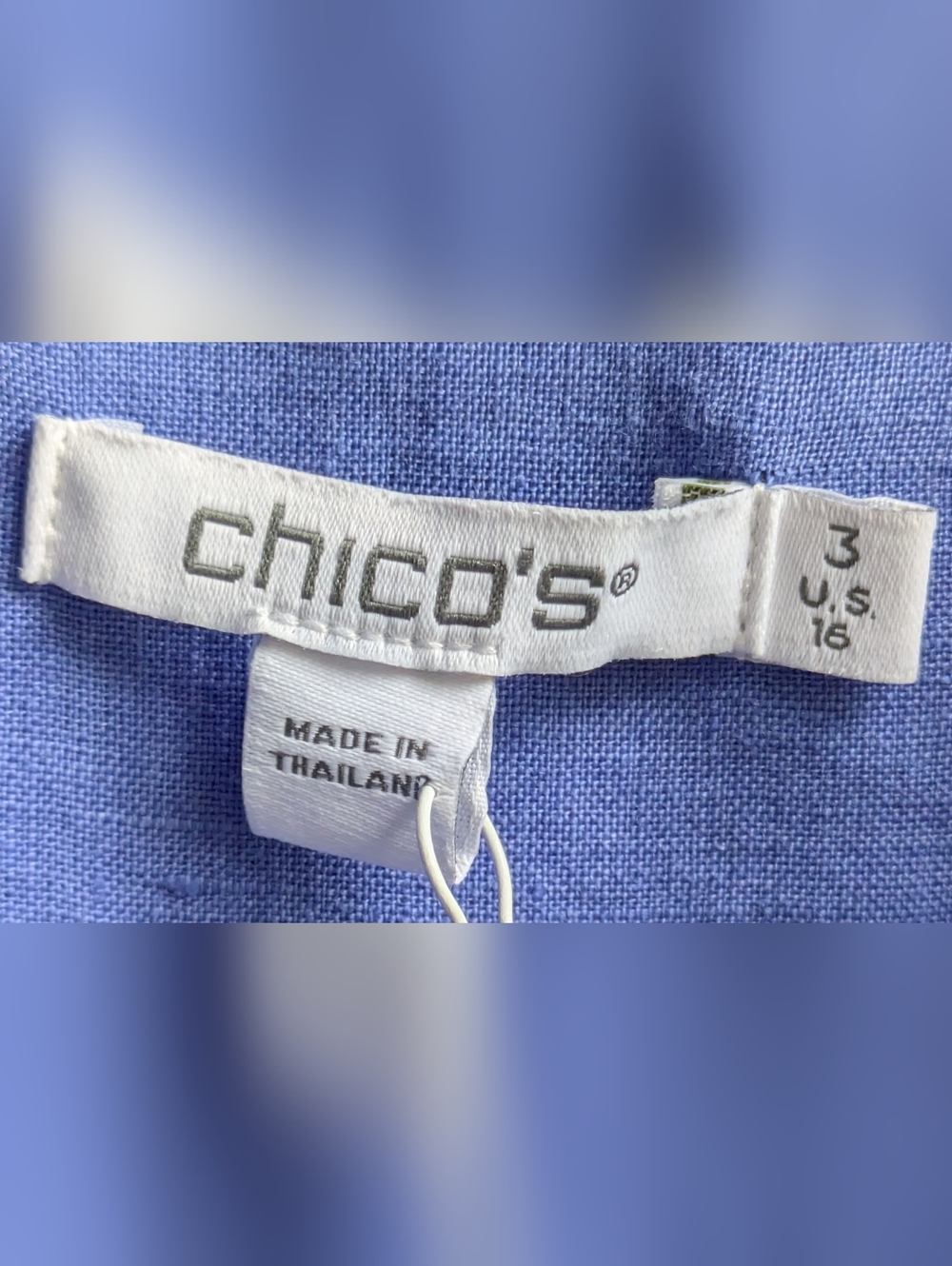 NWT....Chico's Blue "No Iron"Linen Blouse - Size 3 (US 16) - Picture 2 of 11